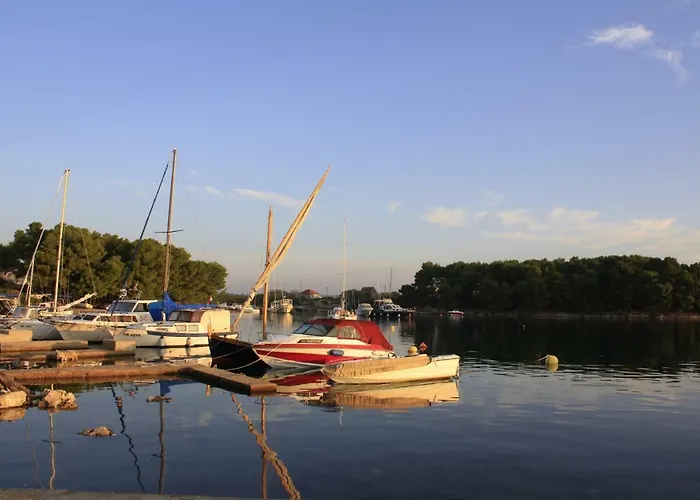 Jadrija Сasa de vacaciones Šibenik